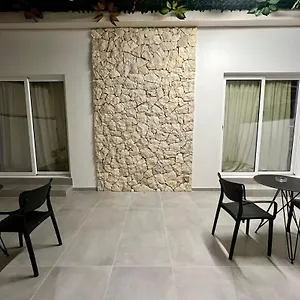 Mare Vlore Kanine